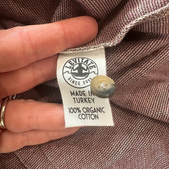 NWT Levitate 100% Organic Cotton Button Down, $98MRSP, Women's Small. - Picture 6 of 10